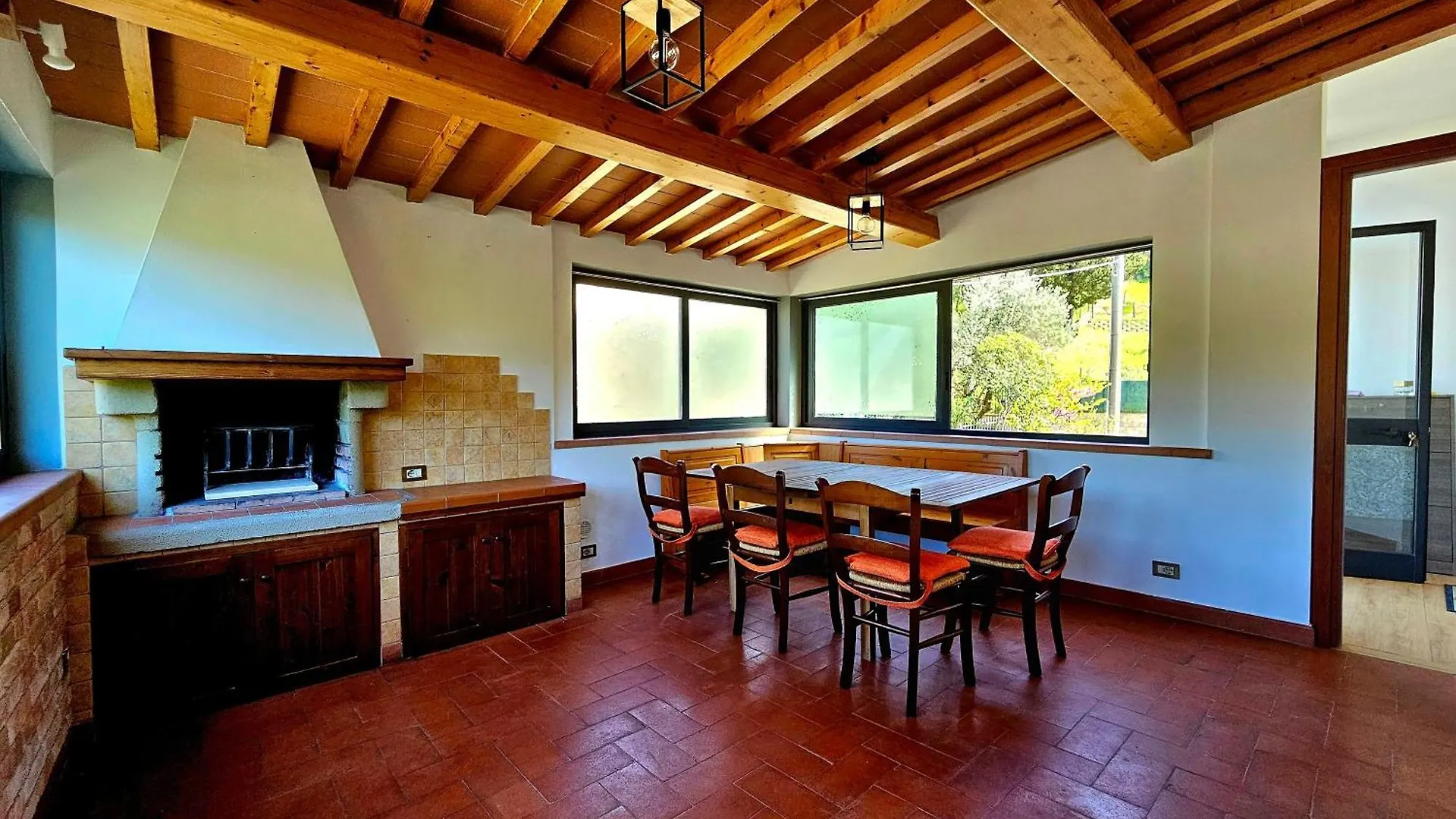 Guest House Fantaccini Pelago 0*,  Italy